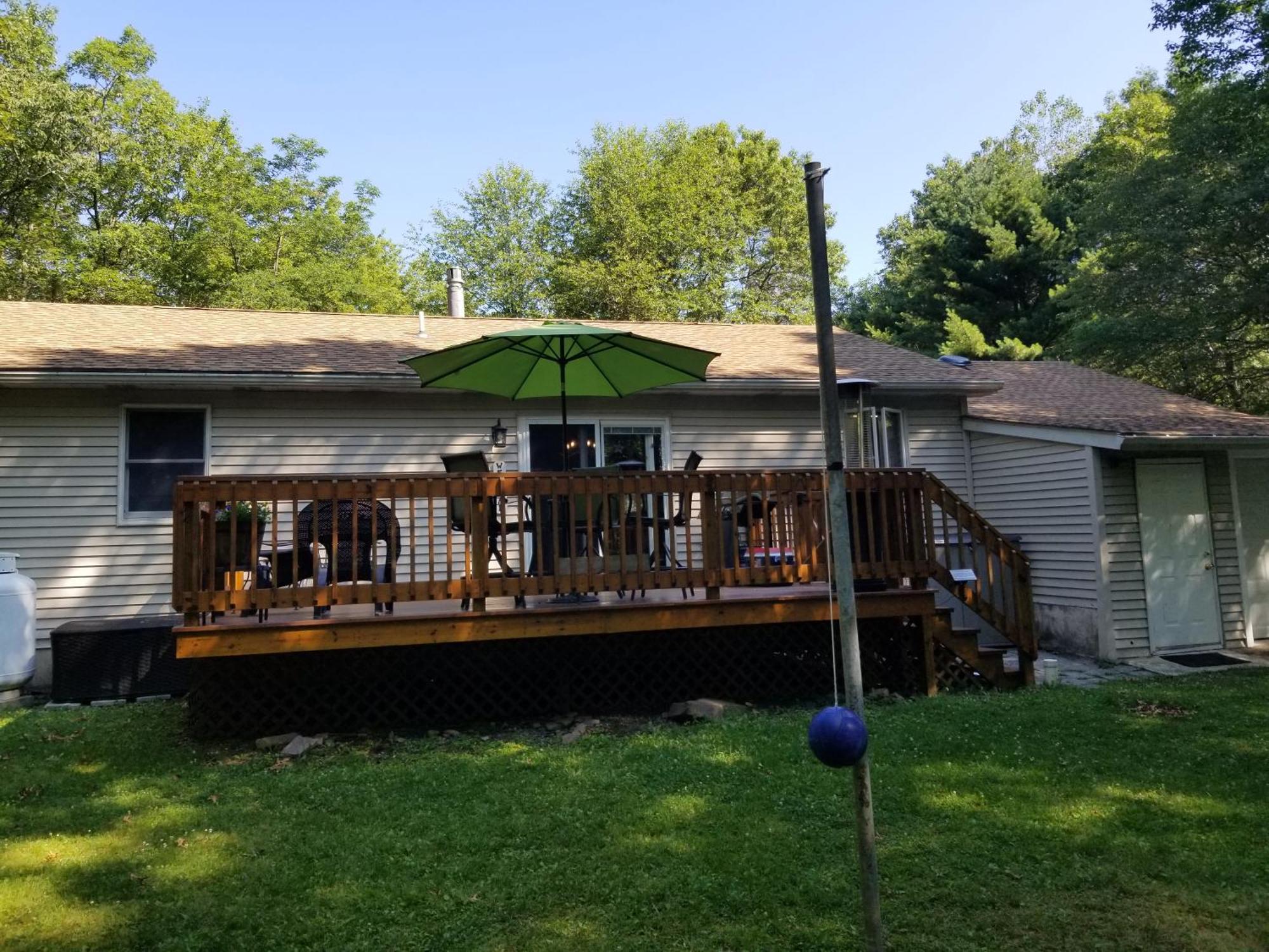 Serenity And Fun All In One In This Cozy Pocono Cabin Джим-Торп Экстерьер фото
