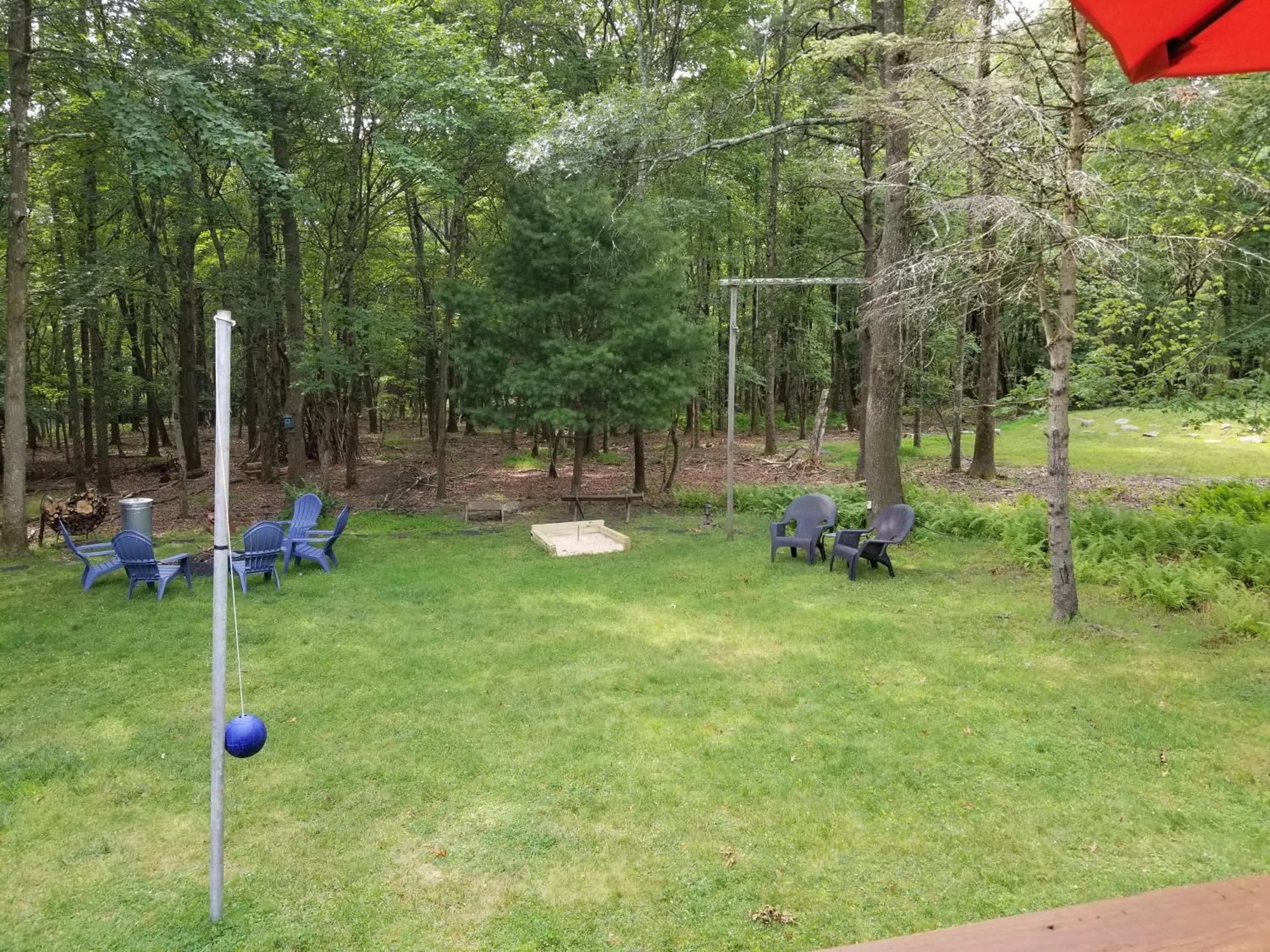 Serenity And Fun All In One In This Cozy Pocono Cabin Джим-Торп Экстерьер фото