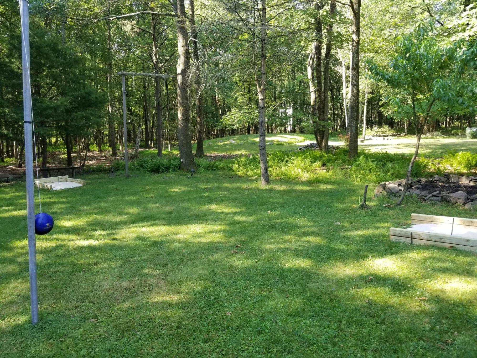 Serenity And Fun All In One In This Cozy Pocono Cabin Джим-Торп Экстерьер фото