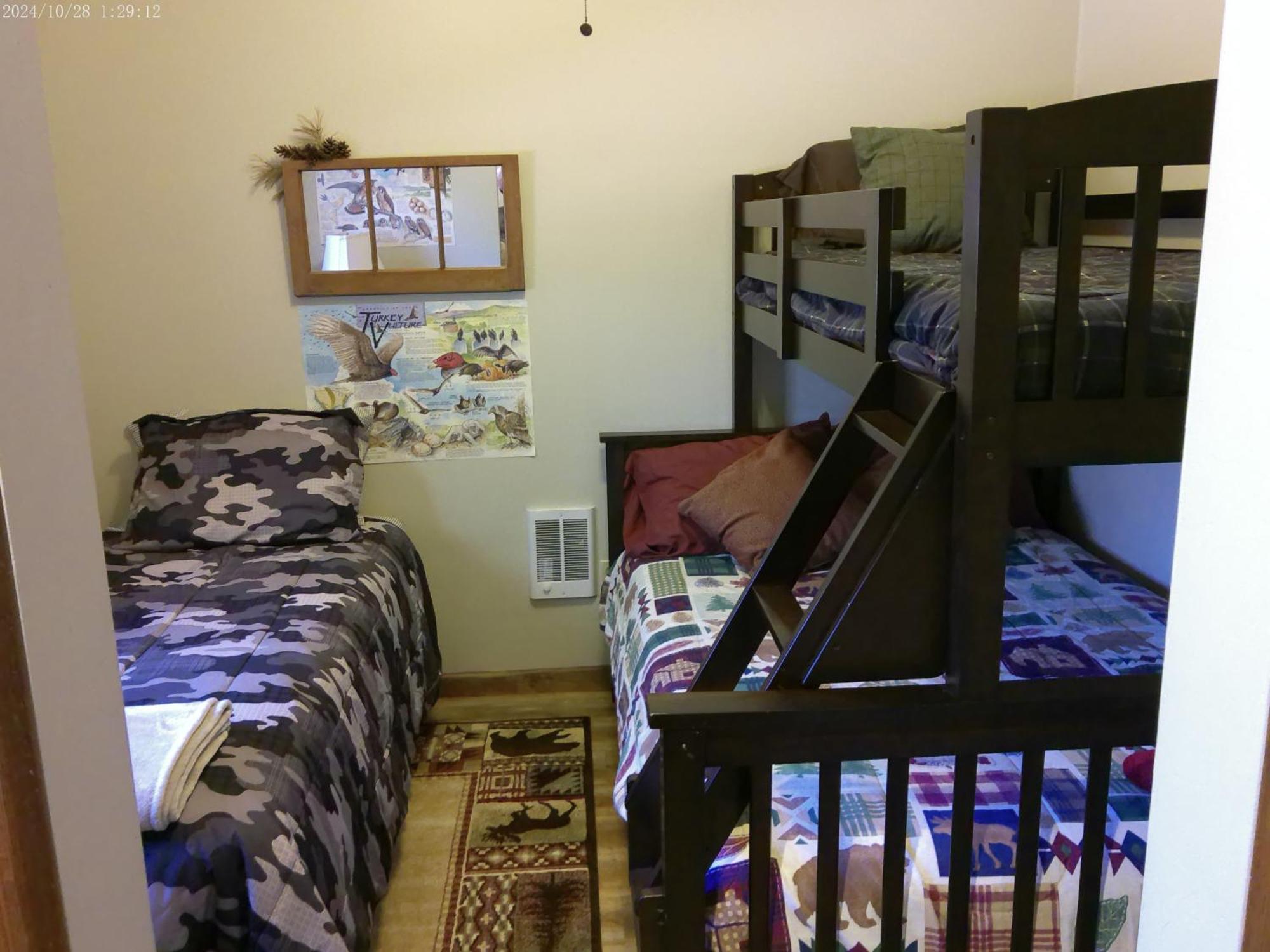 Serenity And Fun All In One In This Cozy Pocono Cabin Джим-Торп Экстерьер фото