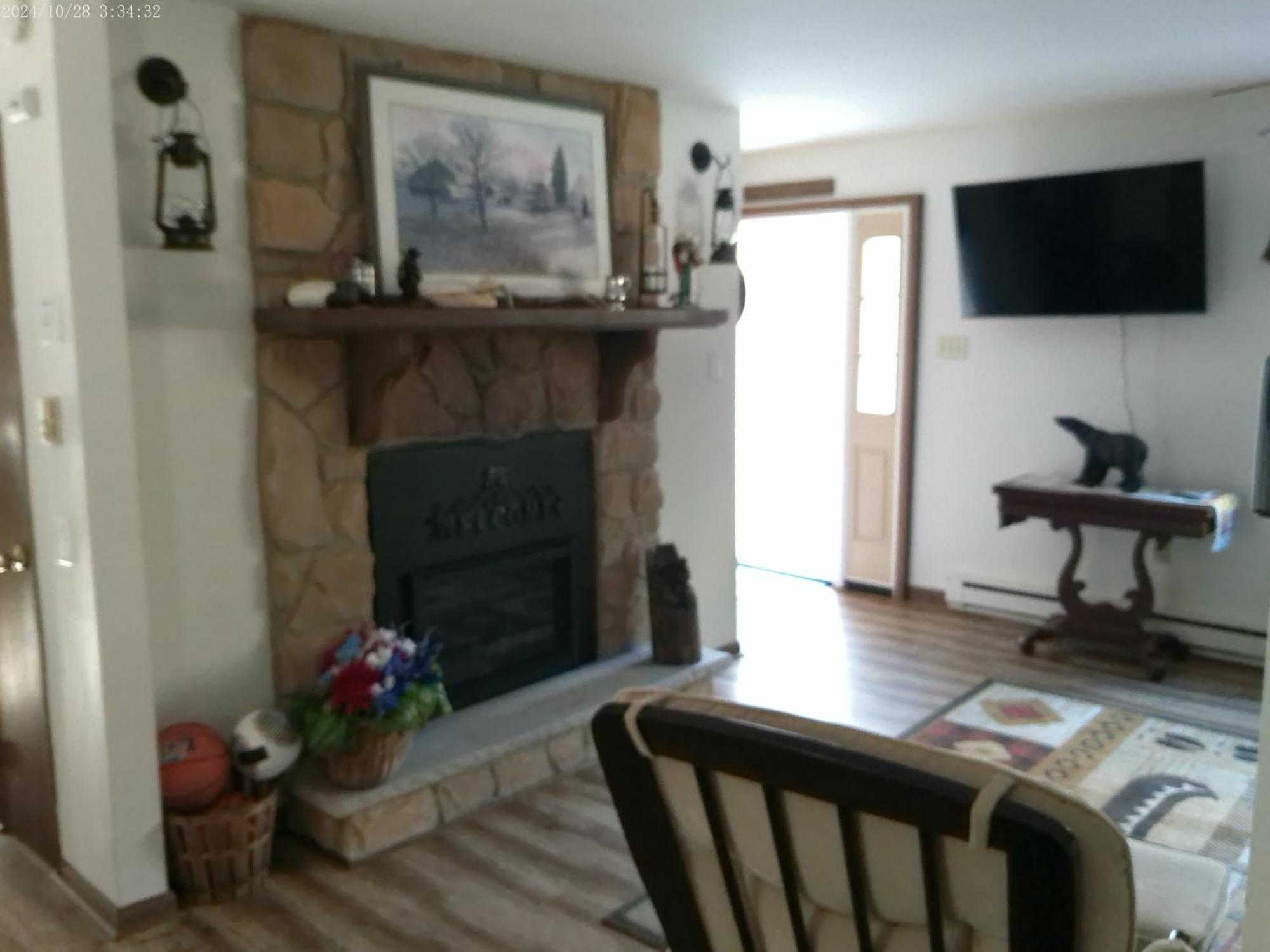 Serenity And Fun All In One In This Cozy Pocono Cabin Джим-Торп Экстерьер фото