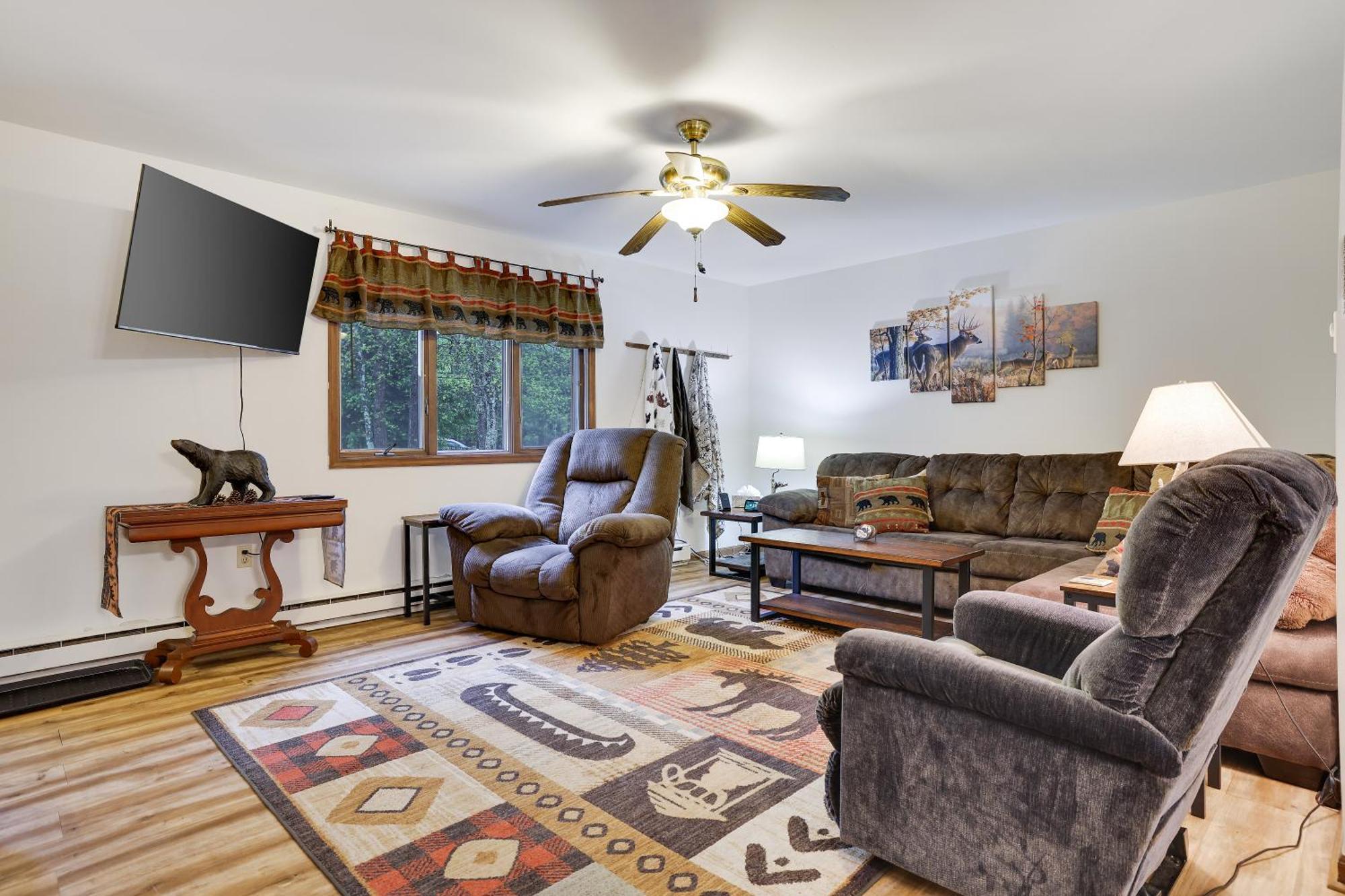Serenity And Fun All In One In This Cozy Pocono Cabin Джим-Торп Экстерьер фото