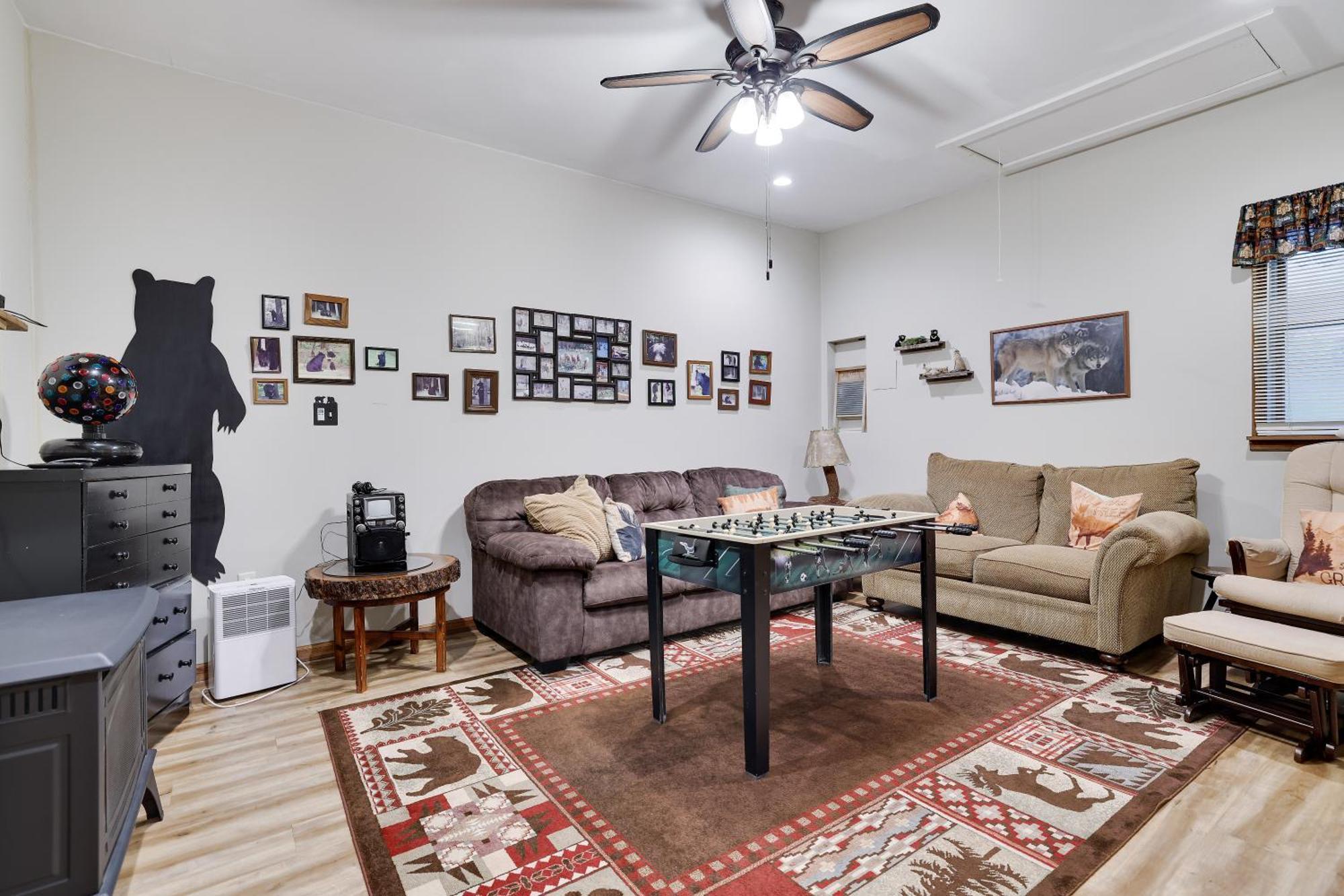 Serenity And Fun All In One In This Cozy Pocono Cabin Джим-Торп Экстерьер фото